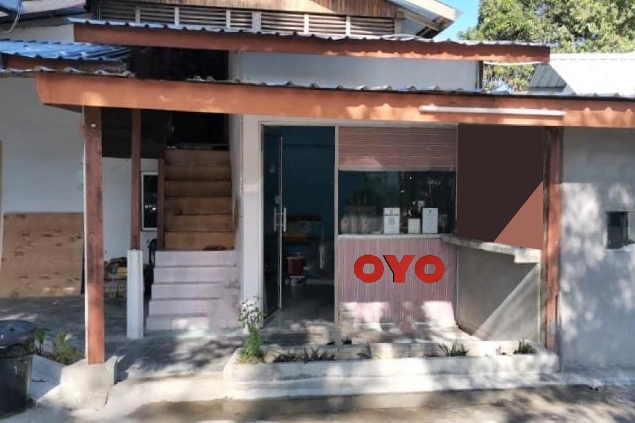 Oyo 90176 D'Cruz Sunrise Villa Pantai Cenang  Luaran gambar