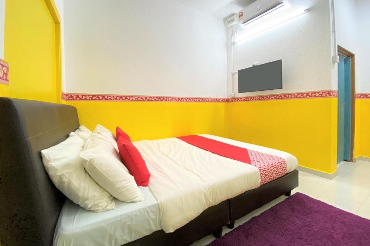 Oyo 90176 D'Cruz Sunrise Villa Pantai Cenang  Luaran gambar