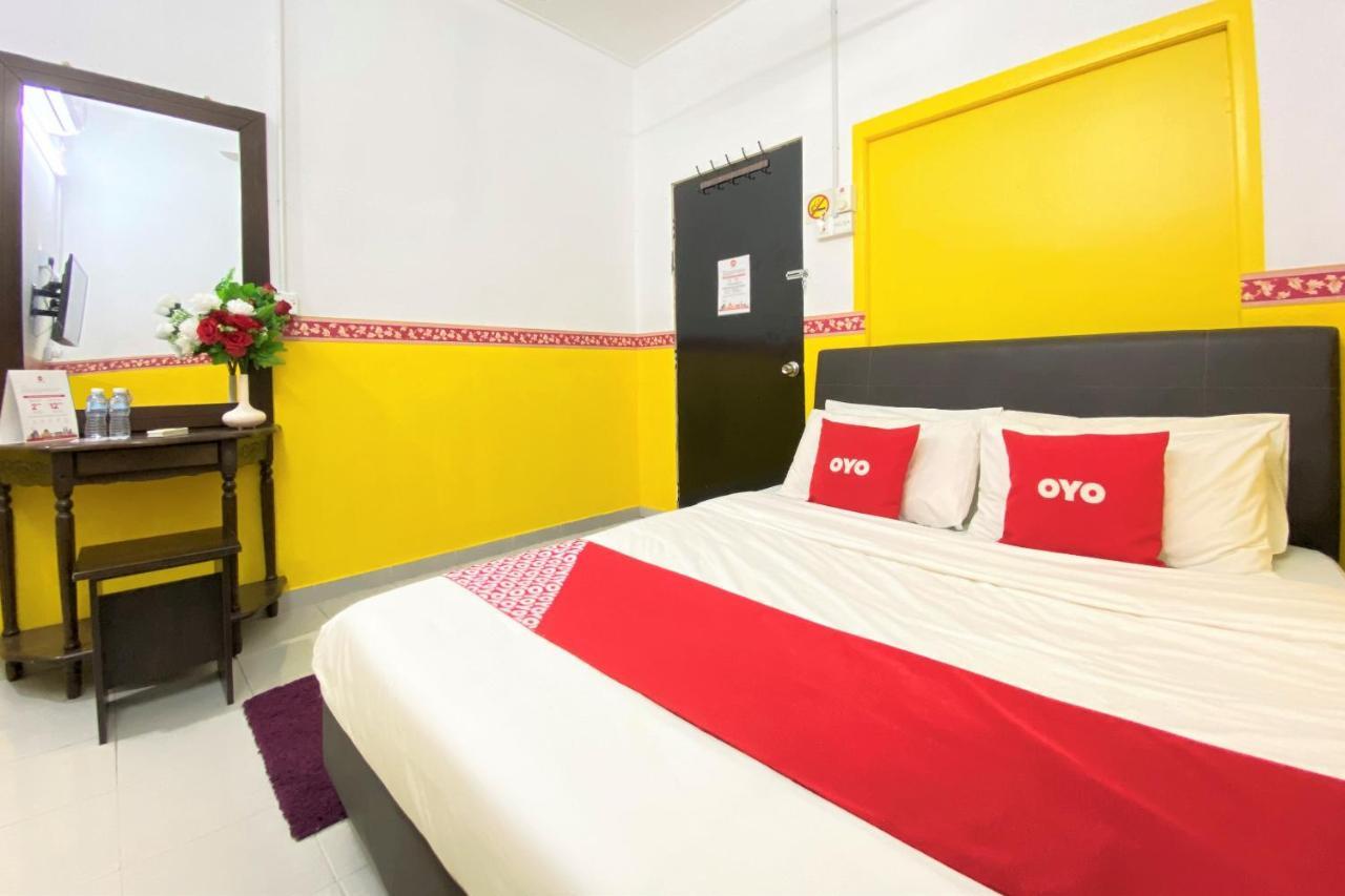 Oyo 90176 D'Cruz Sunrise Villa Pantai Cenang  Luaran gambar