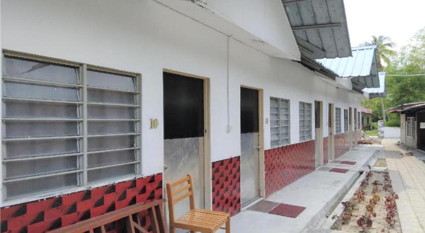Oyo 90176 D'Cruz Sunrise Villa Pantai Cenang  Luaran gambar